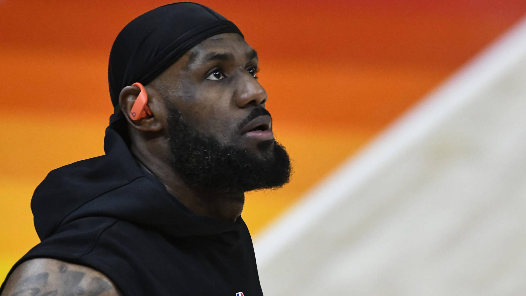 kaiyun-包含JackeyLove重返赛场，重要助攻首场状态出色，SKT观众沸腾！引发球迷热议的词条