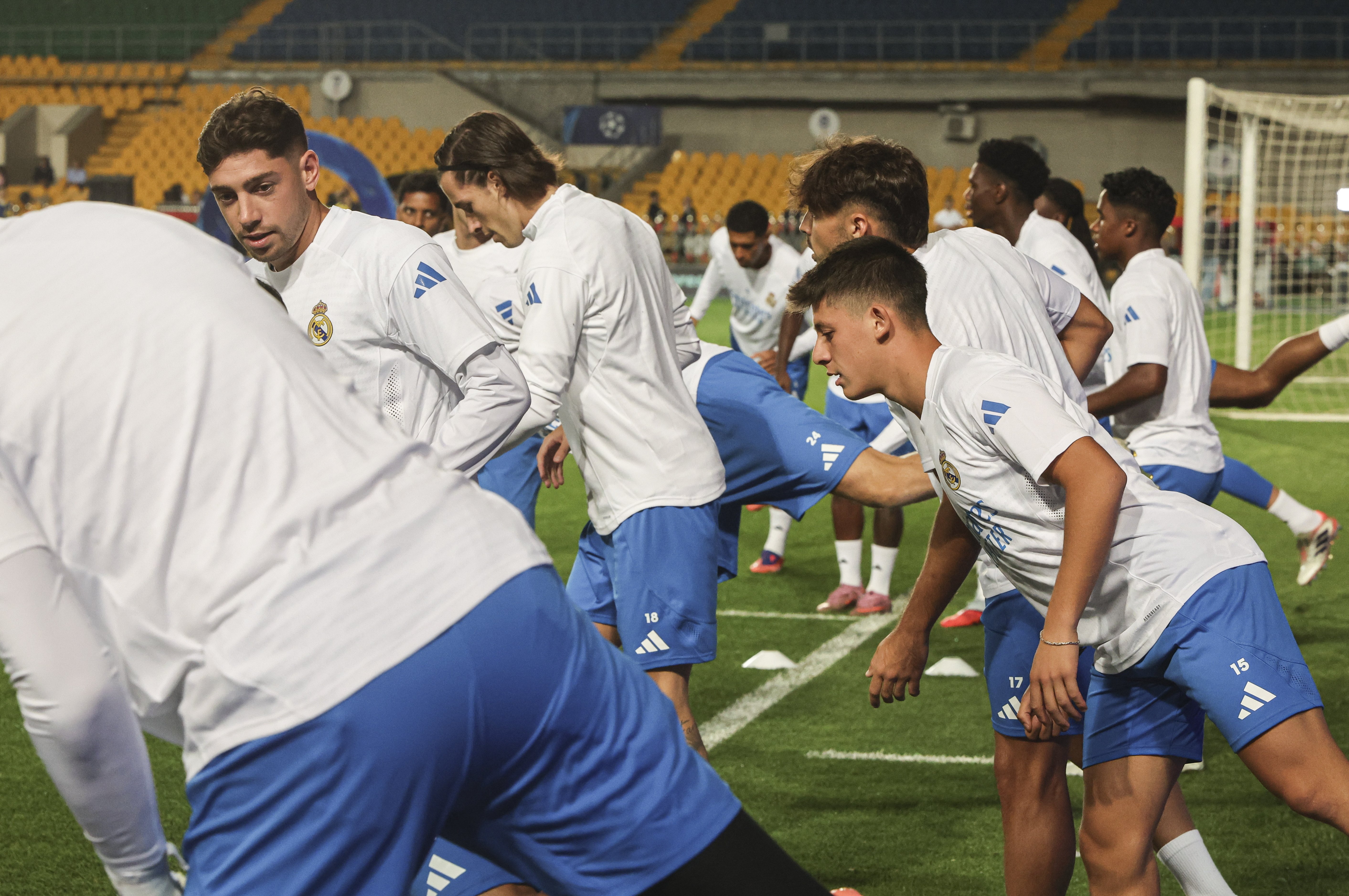 kaiyun-冲刺阶段体能课后，里尔队长鼓劲备战欧冠，信心回归，年轻球员得到机会的简单介绍