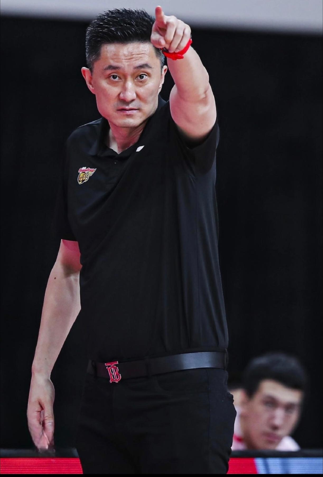 欧超杯倒计时，广厦男篮赛后更衣室发声，细节引发关注，震撼外界，纪律约束更严格的简单介绍